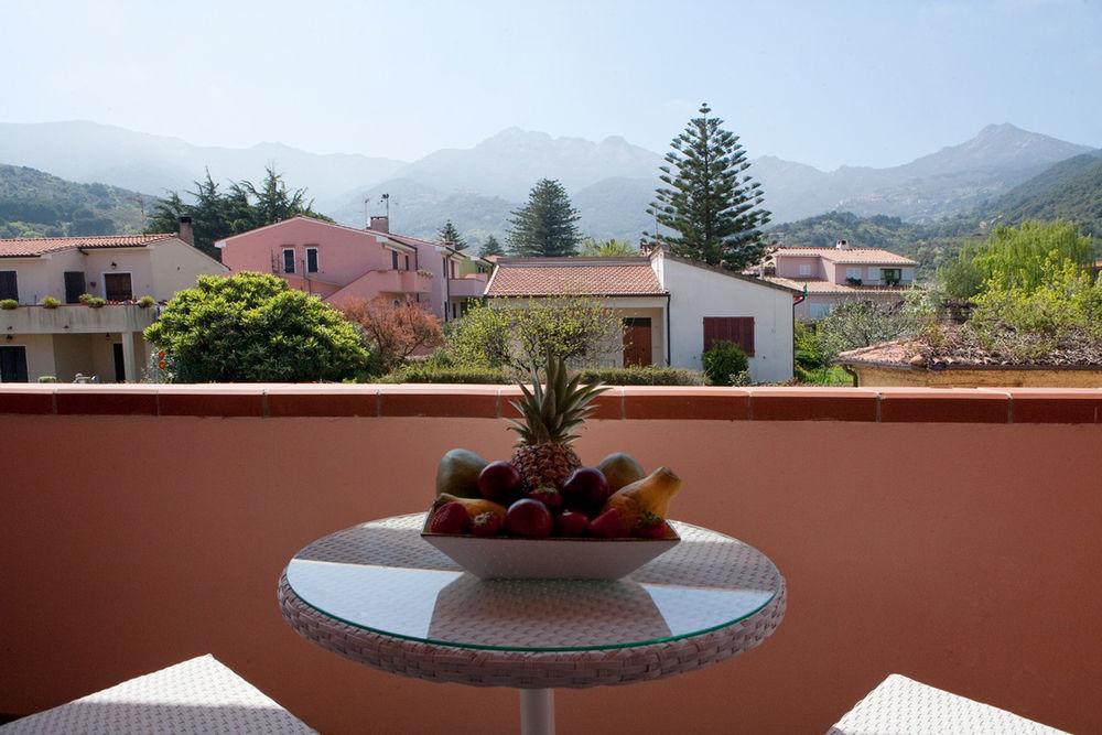 Swiss International Hotel Elba - Il Magnifico Марчіана-Марина Екстер'єр фото