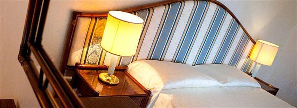 Swiss International Hotel Elba - Il Magnifico Марчіана-Марина Екстер'єр фото