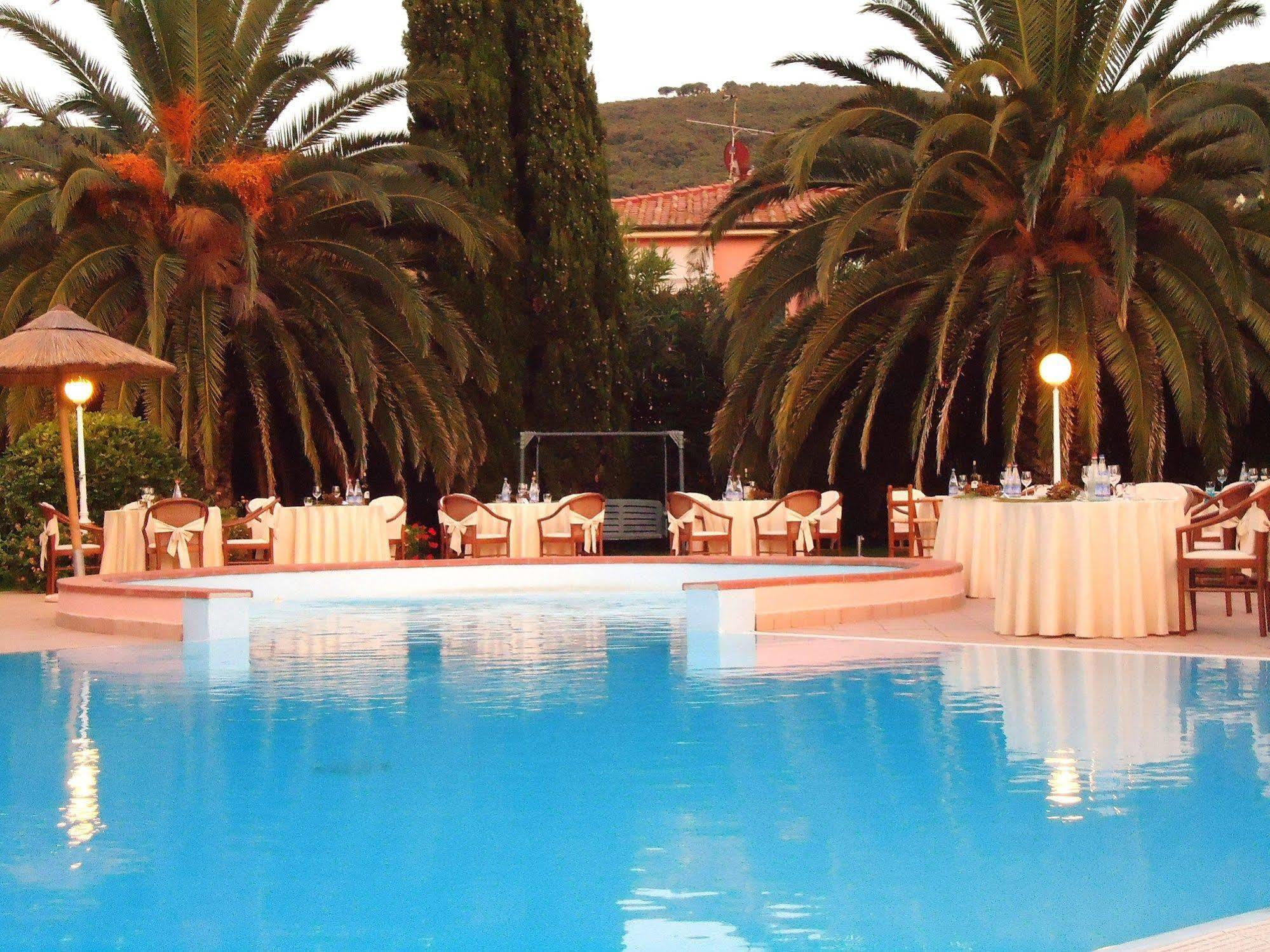 Swiss International Hotel Elba - Il Magnifico Марчіана-Марина Екстер'єр фото
